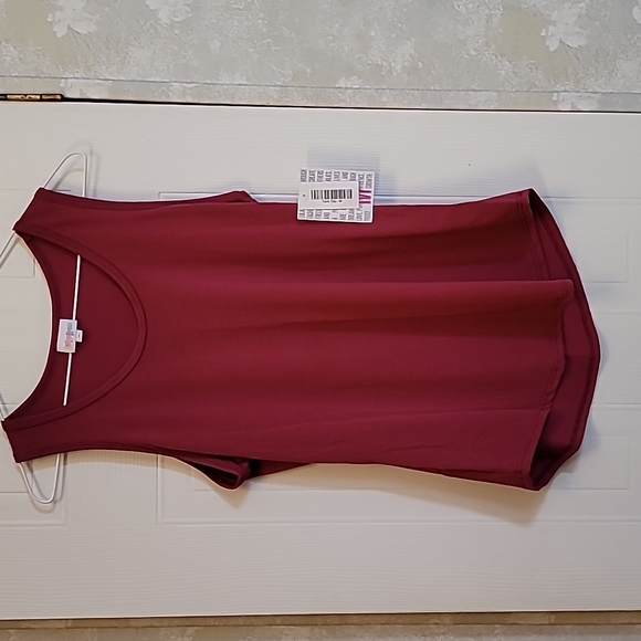 NWT Lularoe Raspberry Colored Tank Top - Medium - Picture 1 of 5